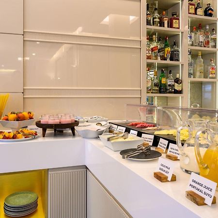 Four Points Flex By Sheraton Istanbul Taksim Square Exterior foto