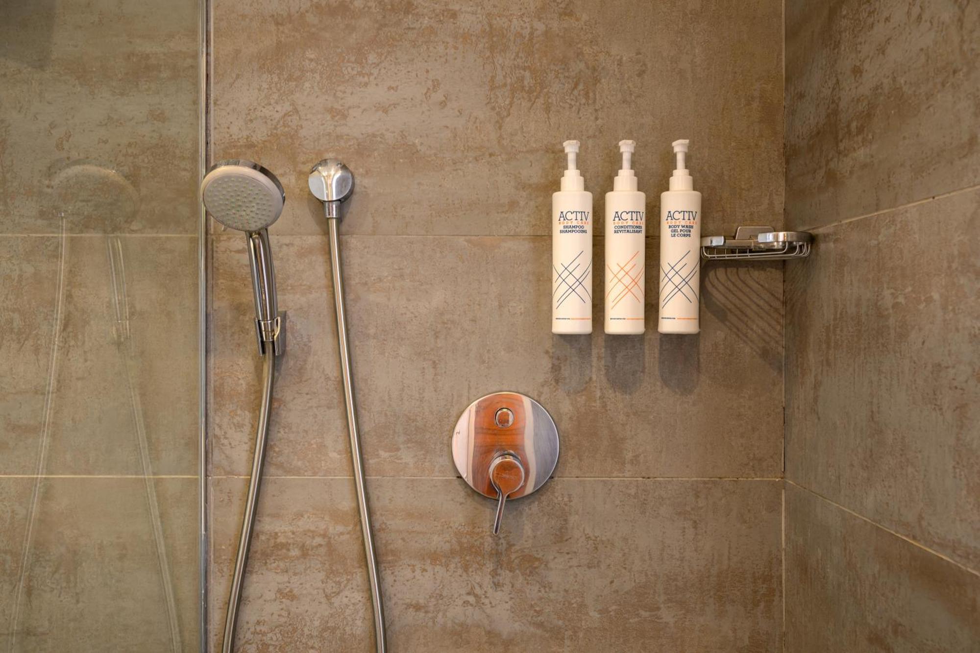 Four Points Flex By Sheraton Istanbul Taksim Square Exterior foto