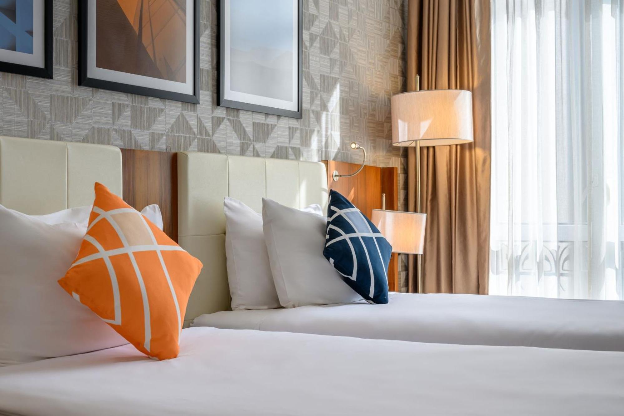 Four Points Flex By Sheraton Istanbul Taksim Square Exterior foto